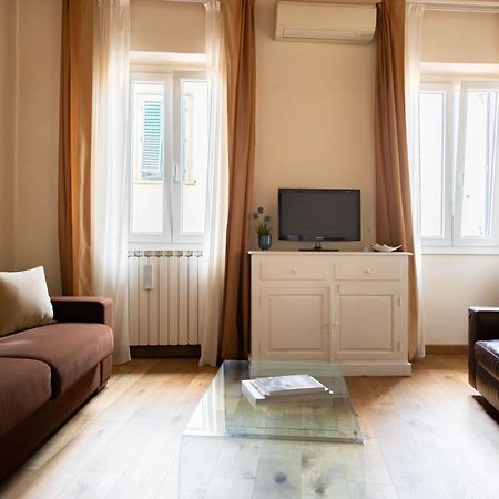 Modern, Bright Near Boboli Gardens & Santo Spirito - Homeunity Floransa Dış mekan fotoğraf