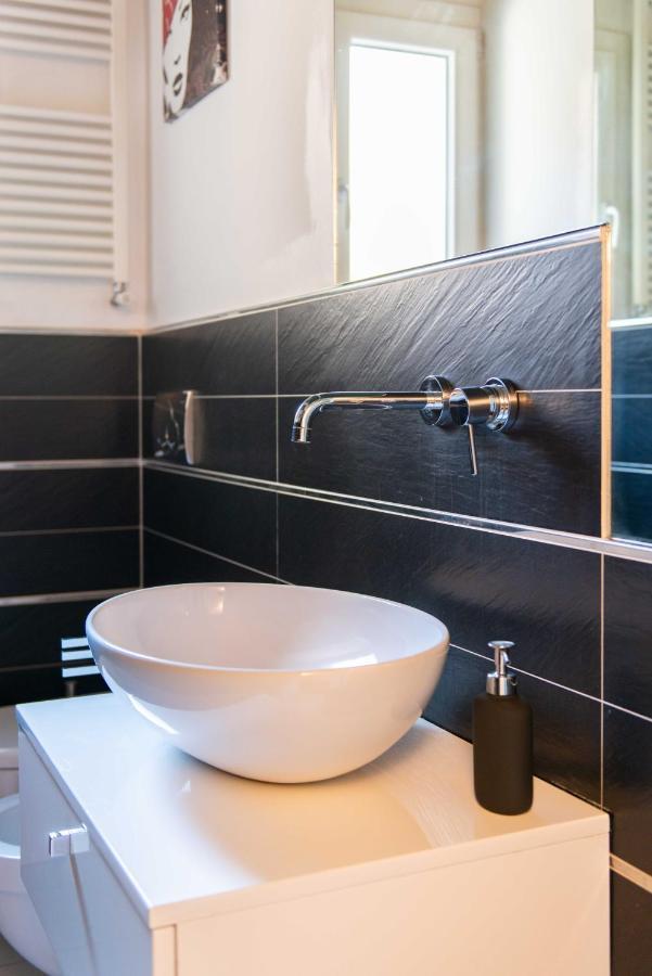 Modern, Bright Near Boboli Gardens & Santo Spirito - Homeunity Floransa Dış mekan fotoğraf